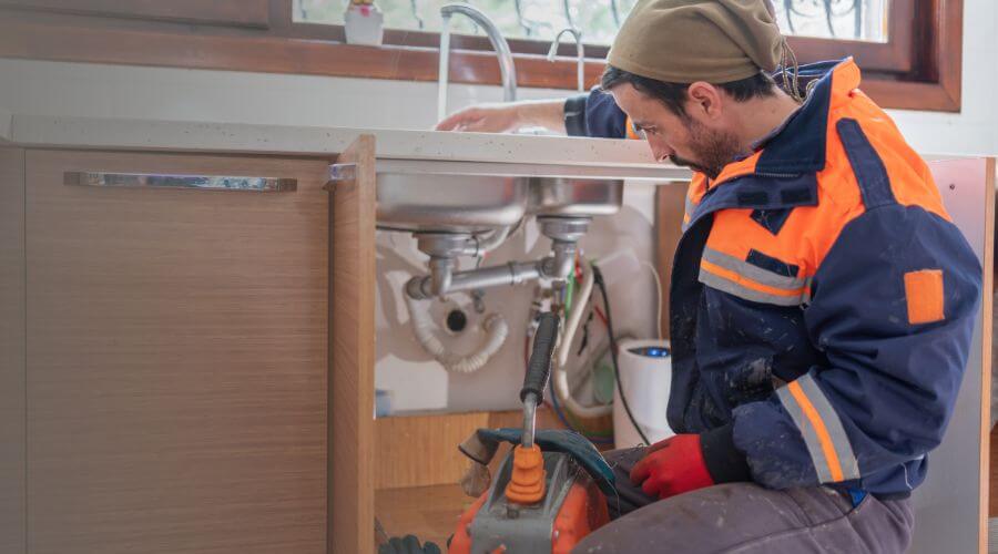 Local water heater installation in Beaumont, TX